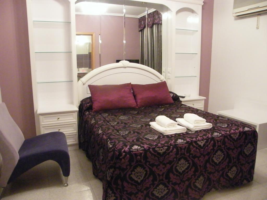 Hostal Dulcinea Esquivias Zimmer foto