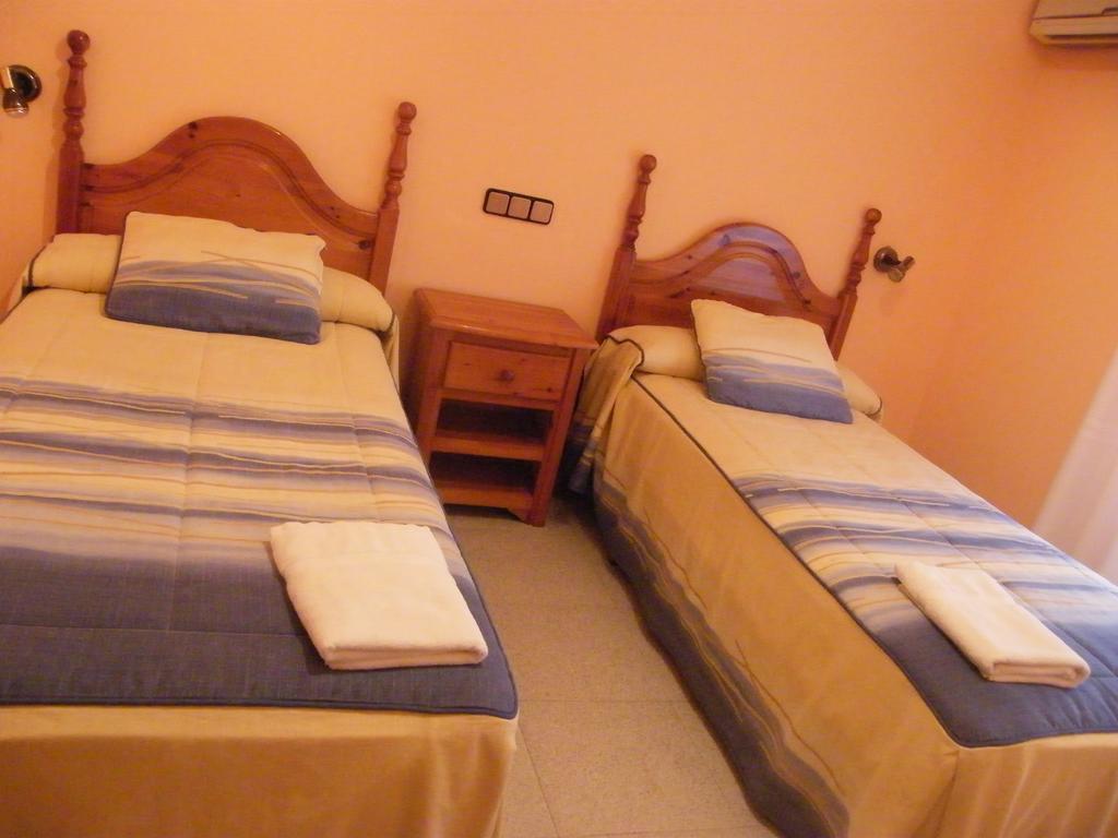Hostal Dulcinea Esquivias Zimmer foto